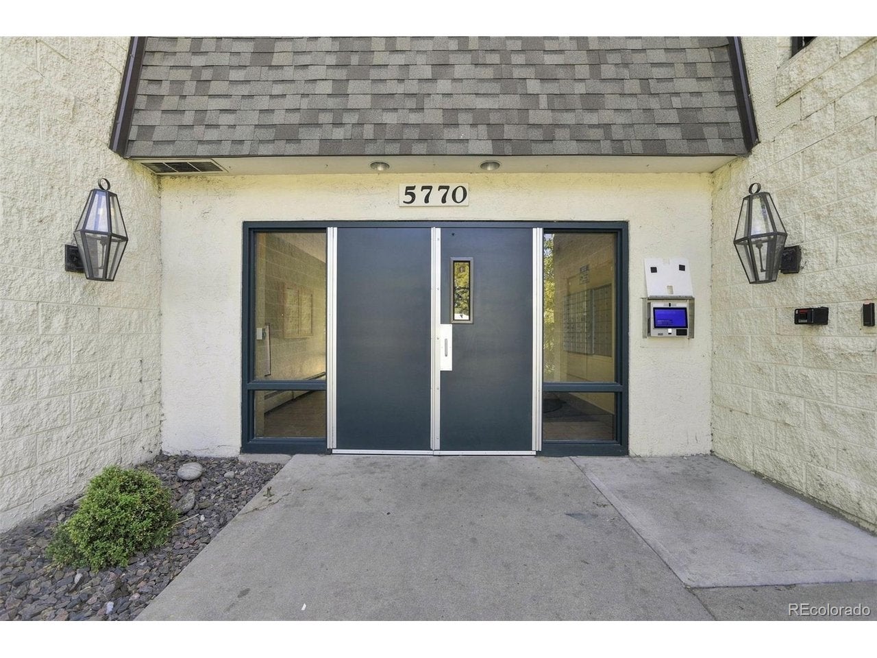 5770 E Warren Ave C-316 — photo