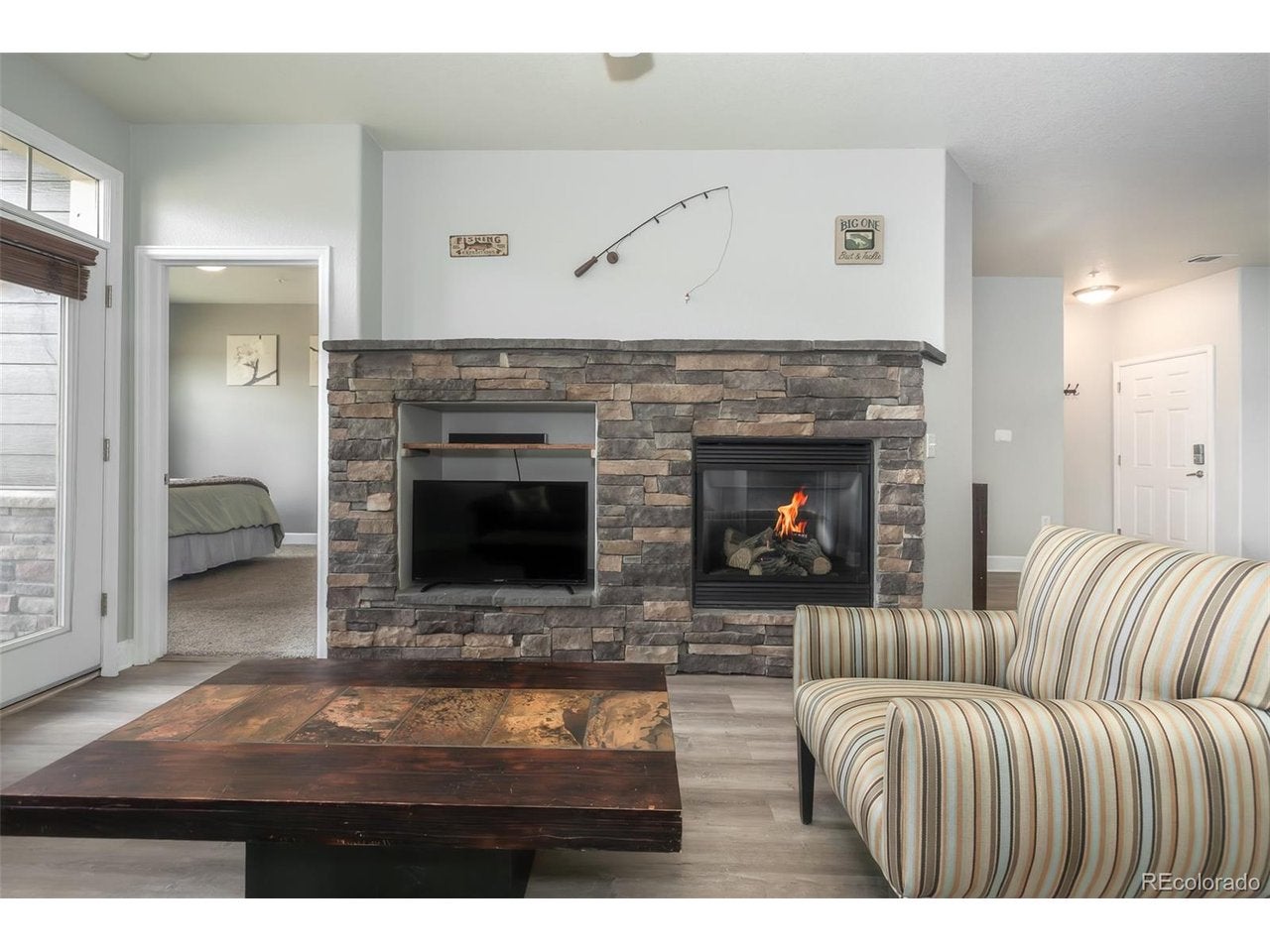 152 Village Rd B105 — photo
