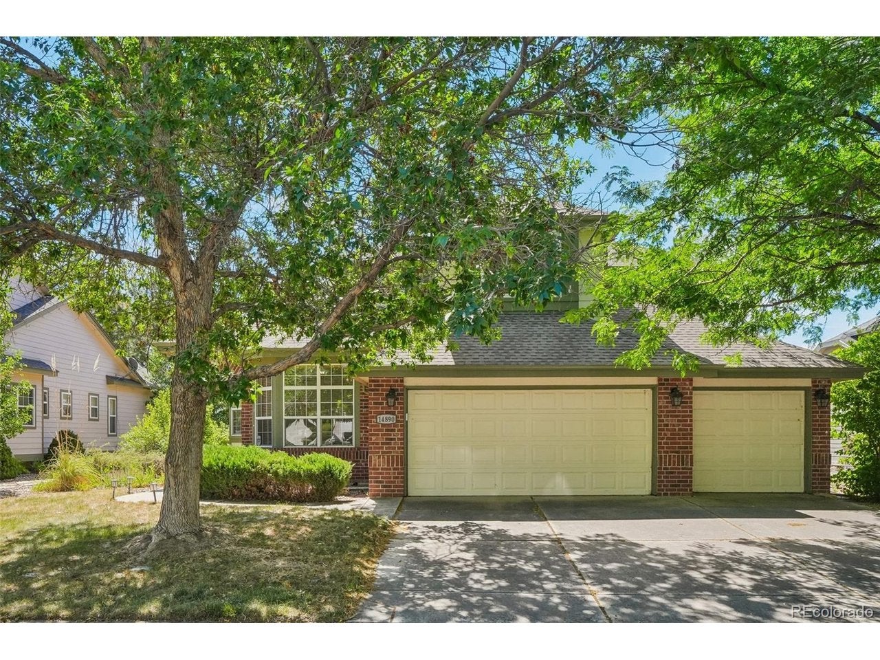 14890 E Maplewood Dr — photo