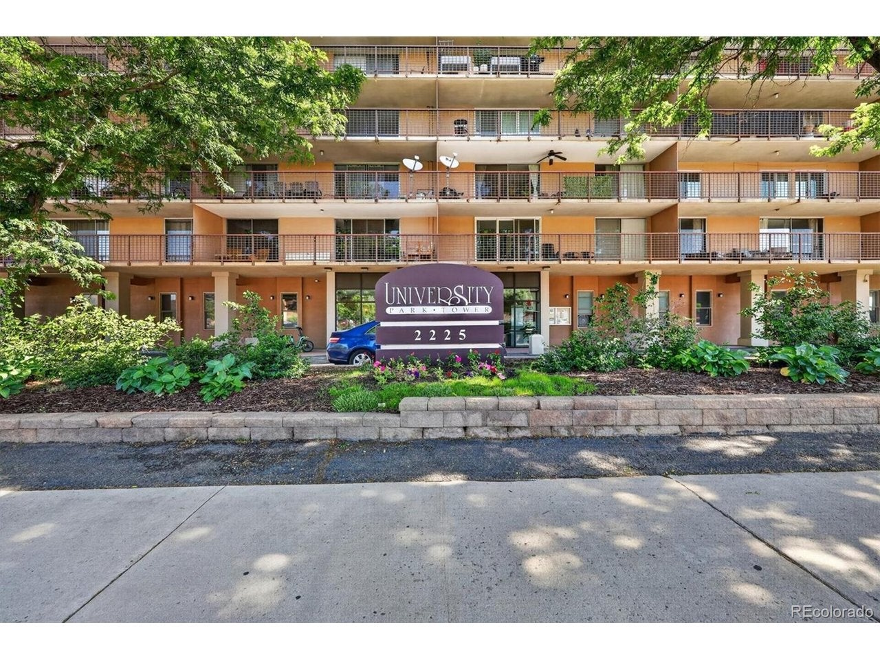 2225 Buchtel Blvd 1101 — photo