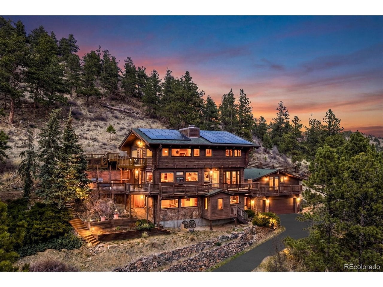 3890 S Skyline Dr — photo