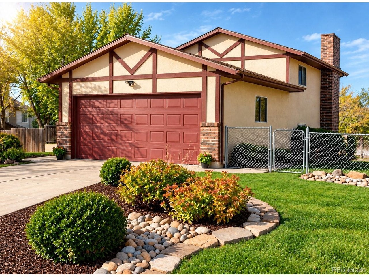 2 Bitterweed Ct — photo