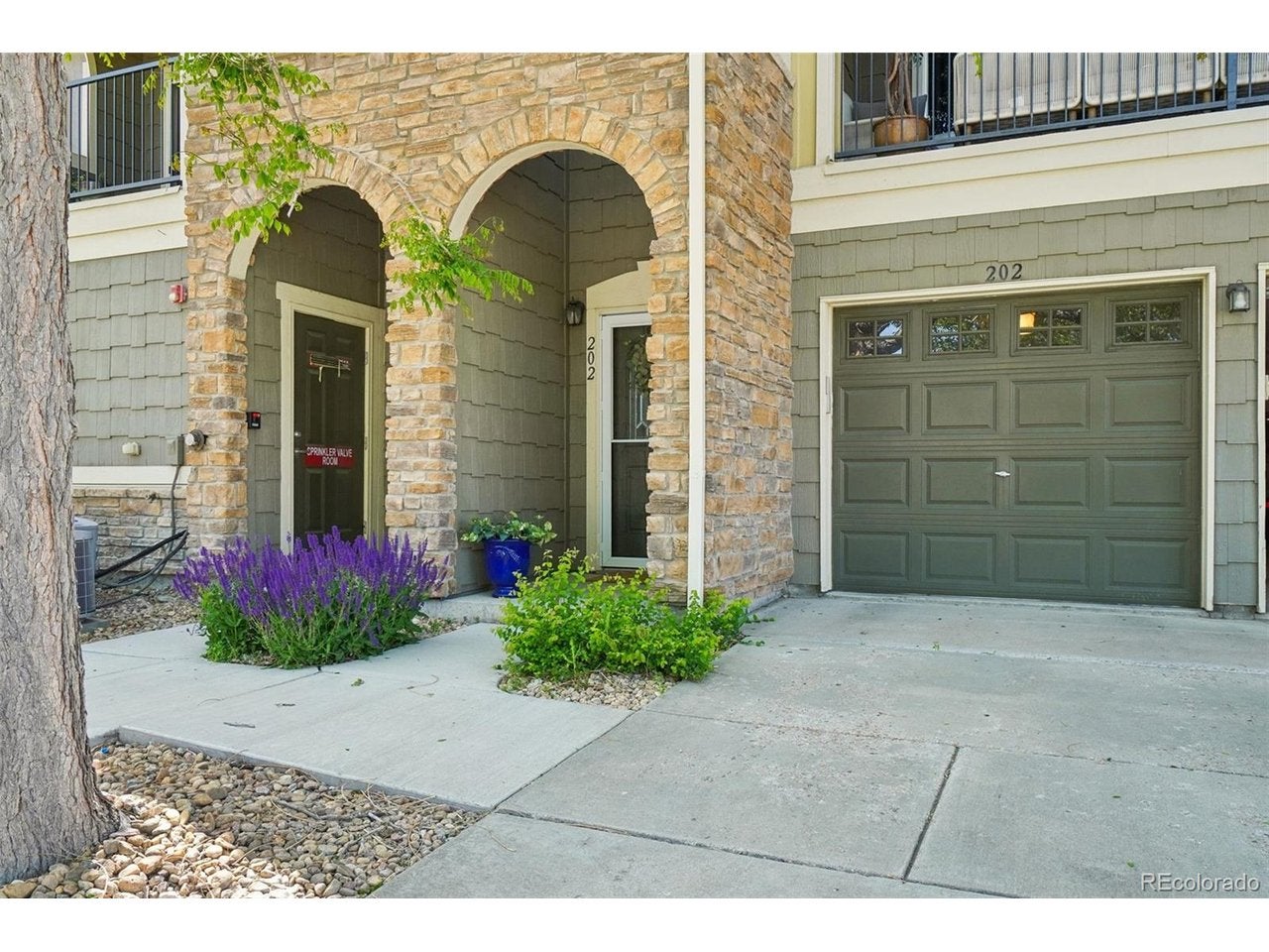 6283 Kilmer Loop 202 — photo