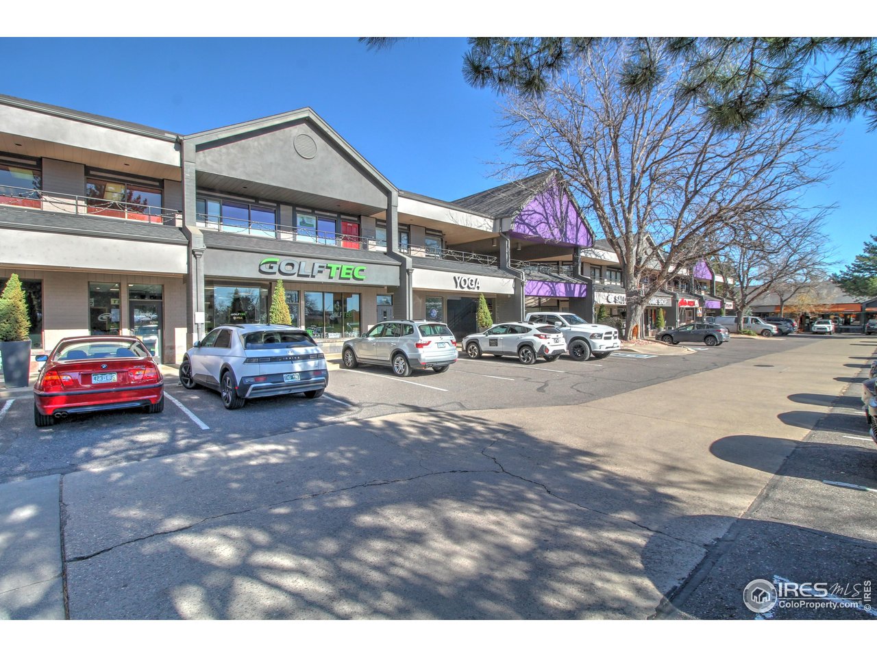 2749 Iris Ave — photo