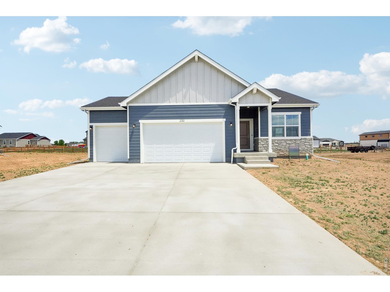 230 Buckboard Dr — photo