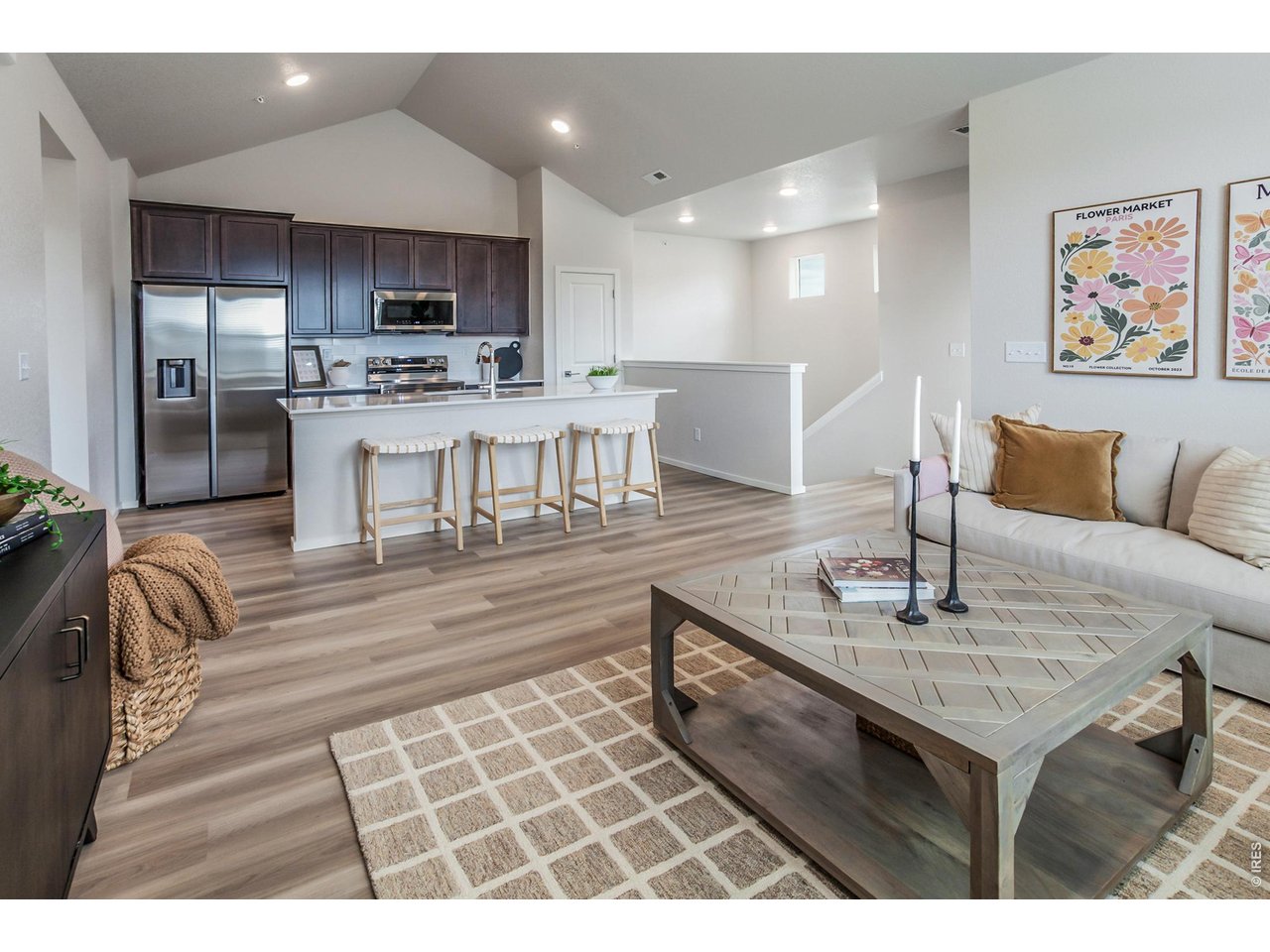 1811 Bounty Dr 1 — photo