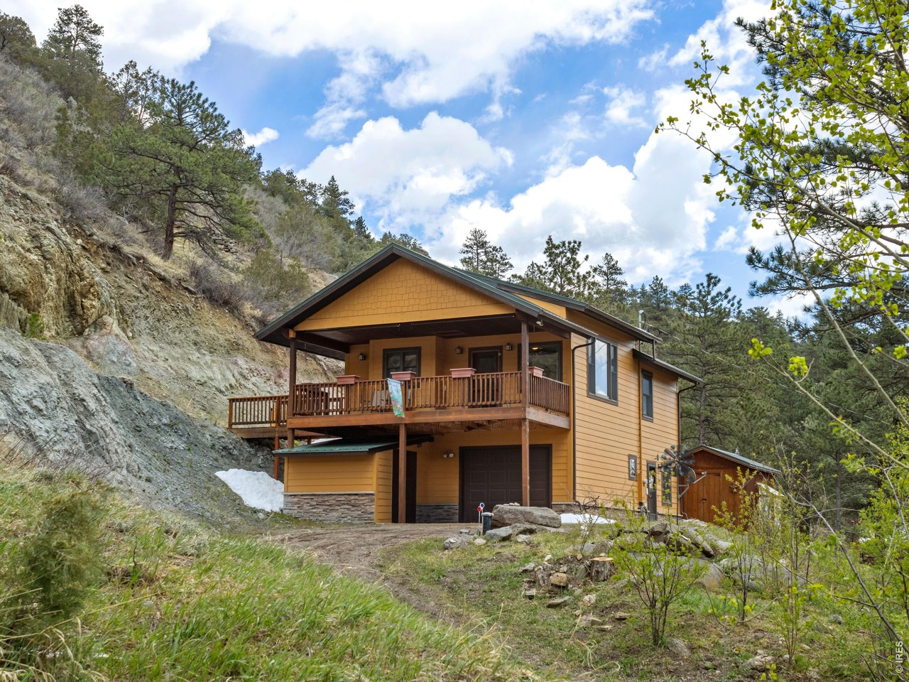 1002 Streamside Dr — photo