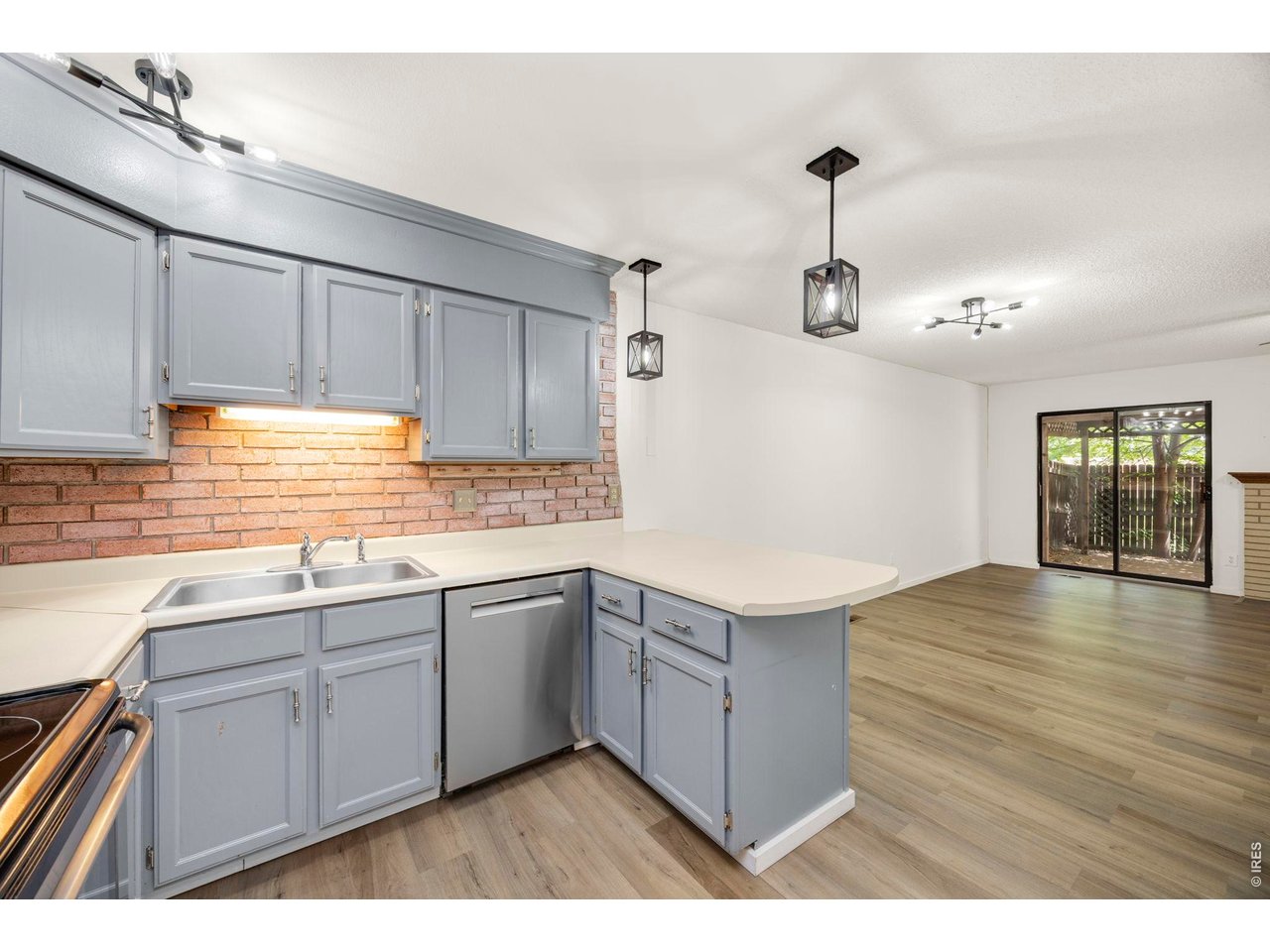 3440 Windmill Dr Unit 4-4 — photo