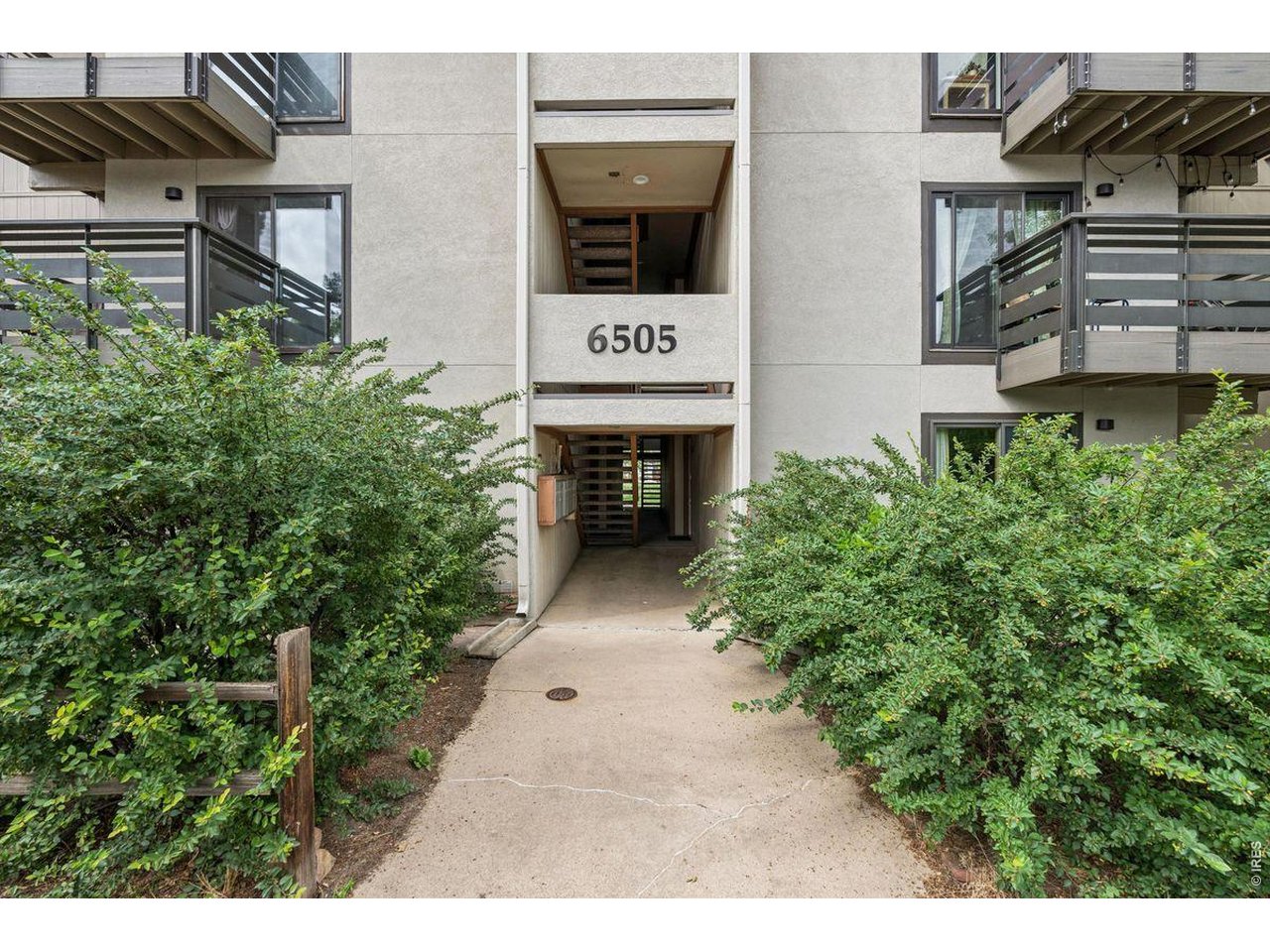 6505 Kalua Rd 302B — photo