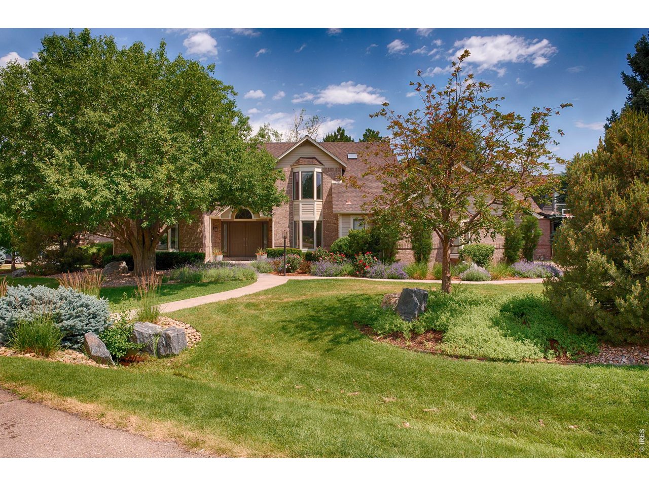 1311 Songbird Ct — photo