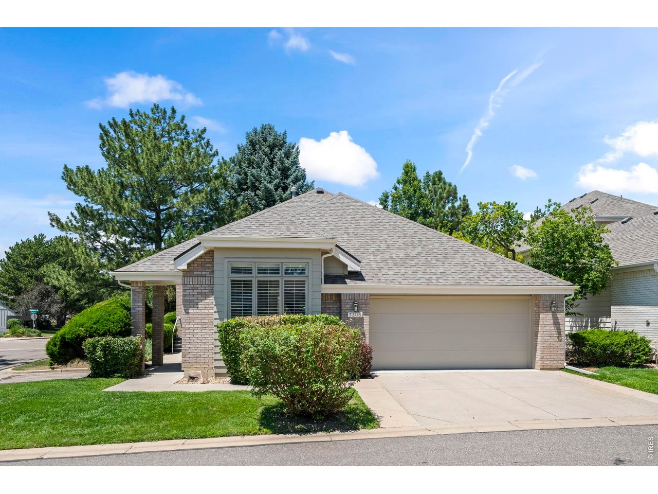 7305 Windsor Dr — photo