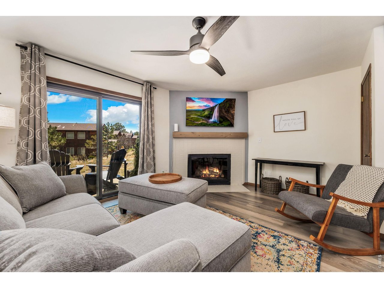 321 Big Horn Dr a-2 — photo