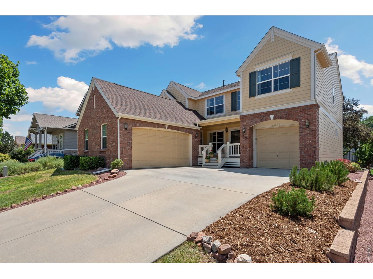 3809 Observatory Dr — photo