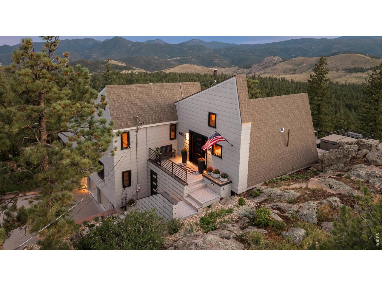 6722 Flagstaff Rd — photo