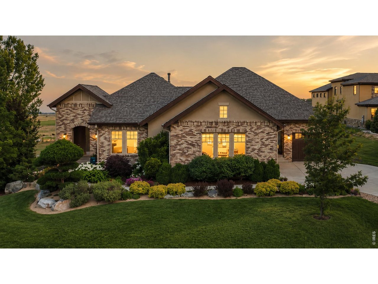 2470 Red Hawk Pl — photo