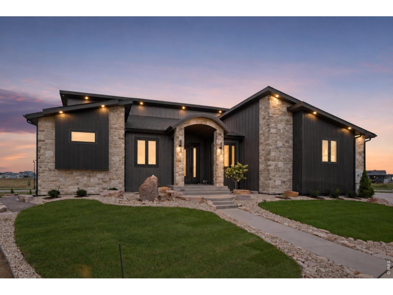 1531 Christina Ct — photo