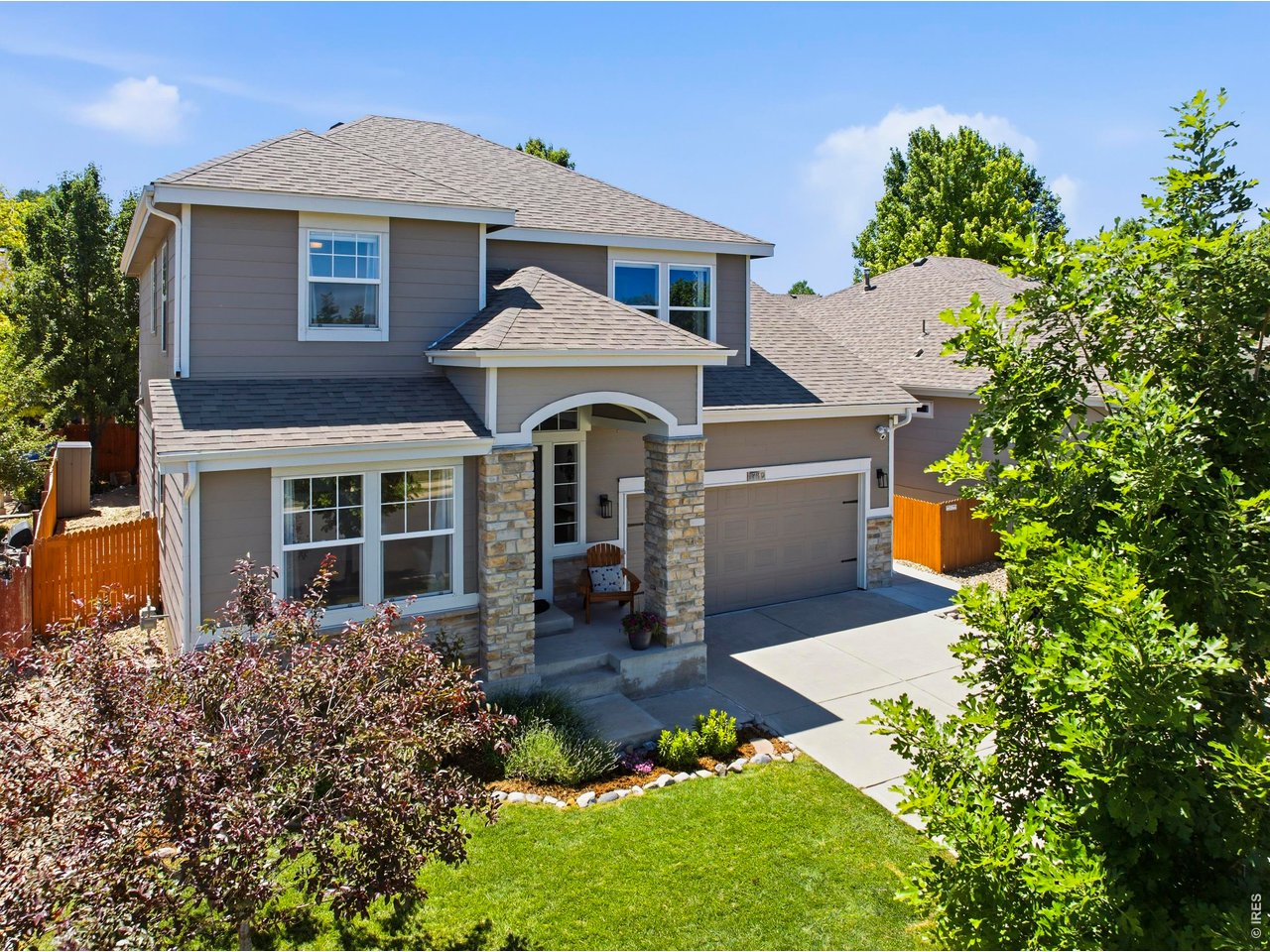 1739 Prairie Hill Dr — photo