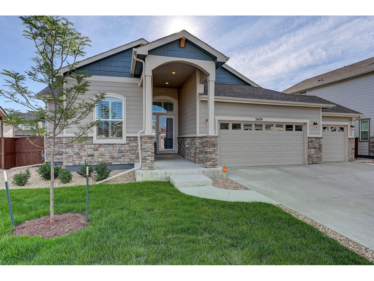 5674 Ault Dr — photo