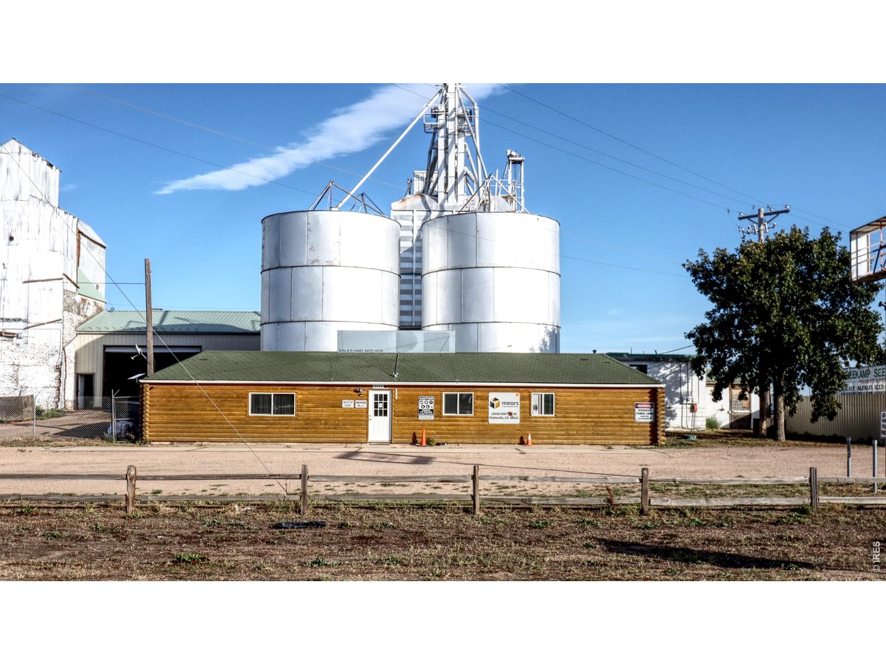 19240 US Highway 85 — photo