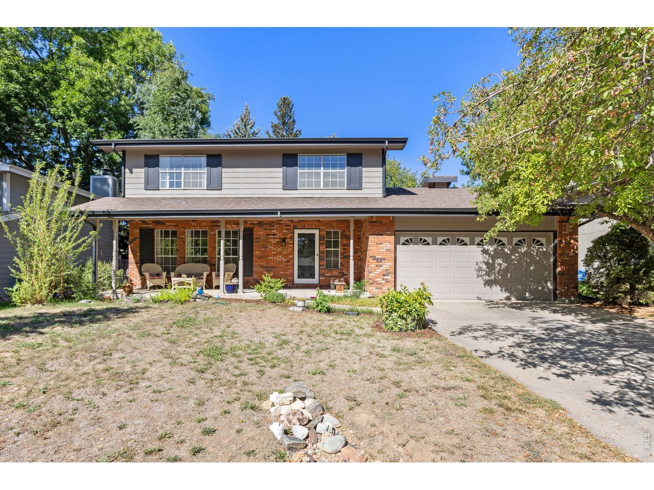 2269 Iroquois Dr — photo
