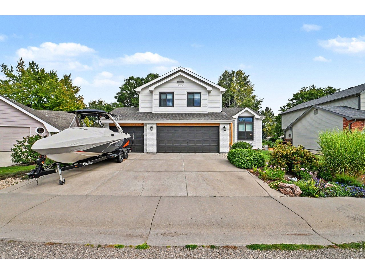 3856 Larkspur Ct — photo