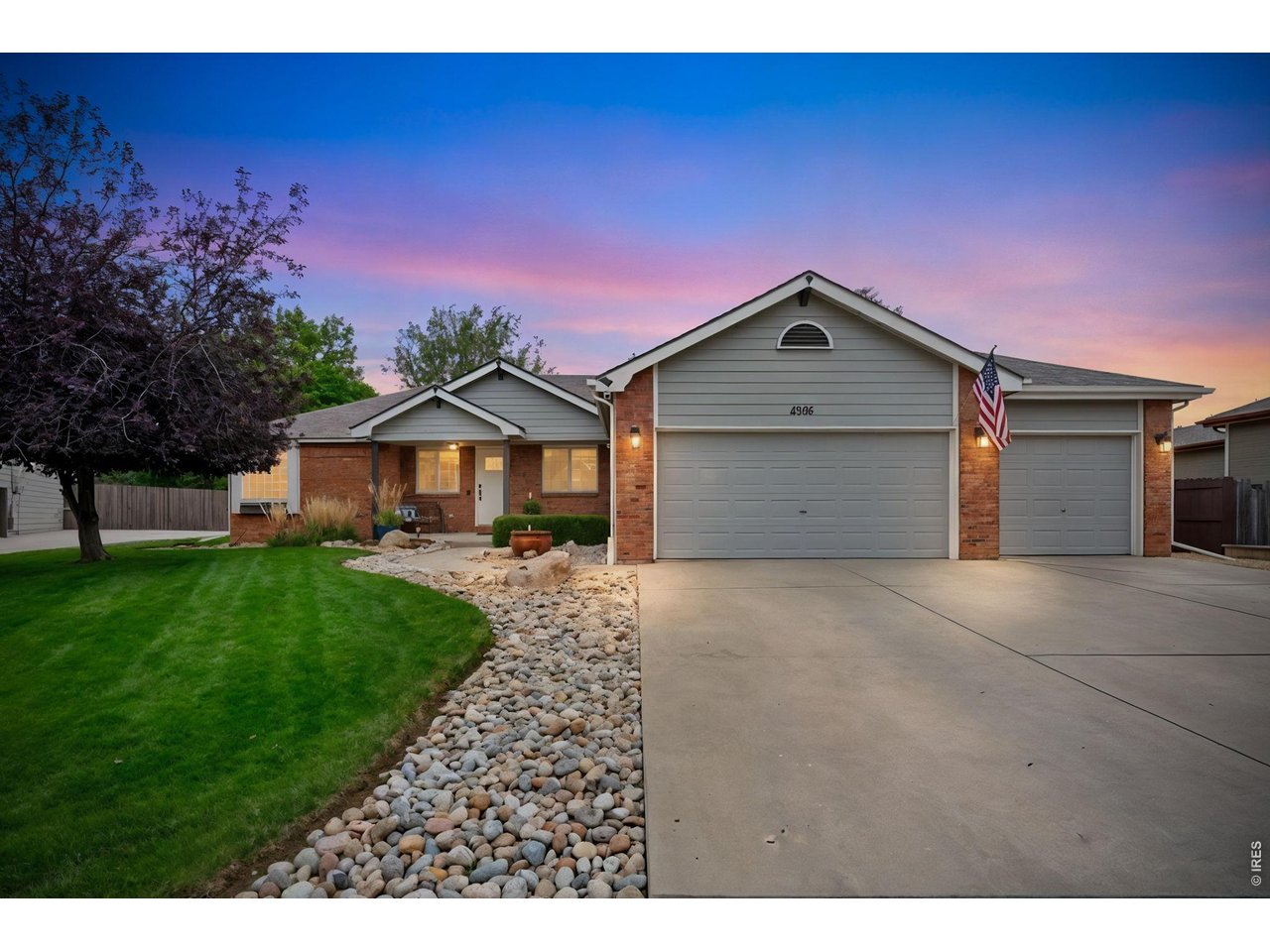6306 Oakwood Ct — photo