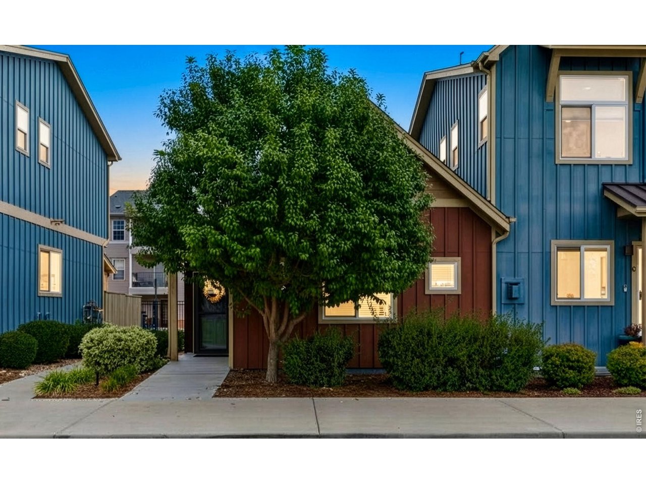 226 N Parkside Dr D — photo