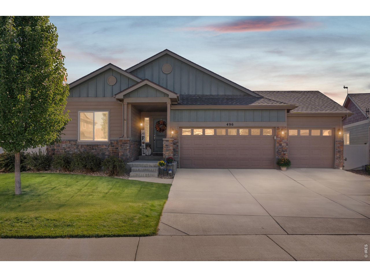 496 Gannet Peak Dr — photo