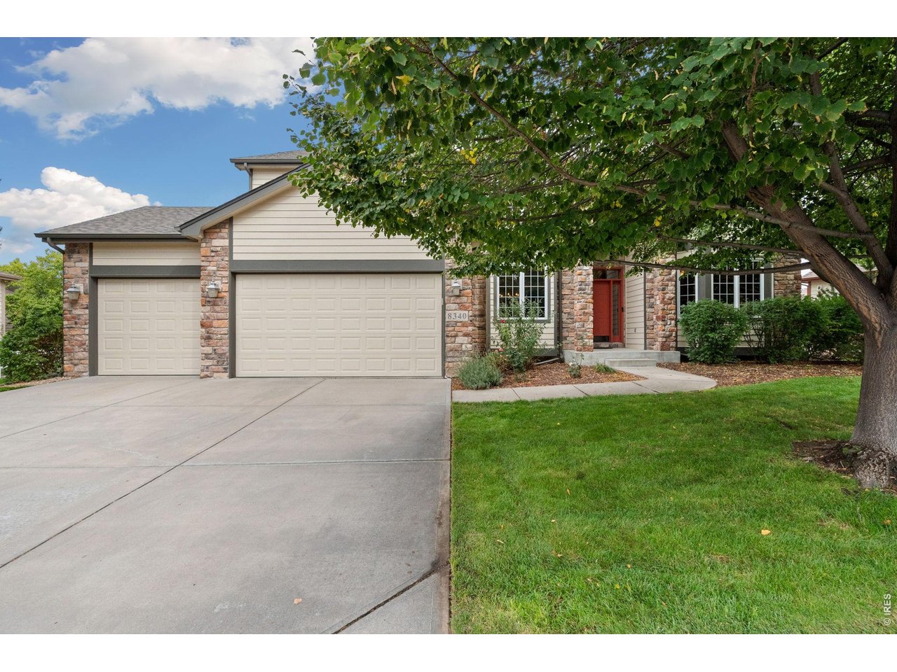 8340 Stay Sail Dr — photo