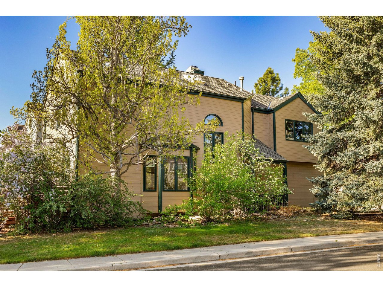 5592 Stonewall Pl — photo
