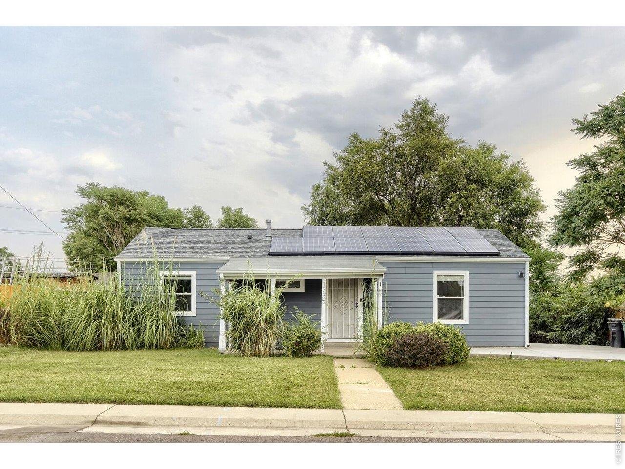 1735 W Burlington Pl — photo