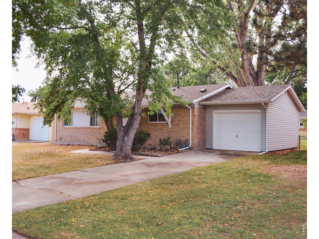 805 Gallup Rd — photo