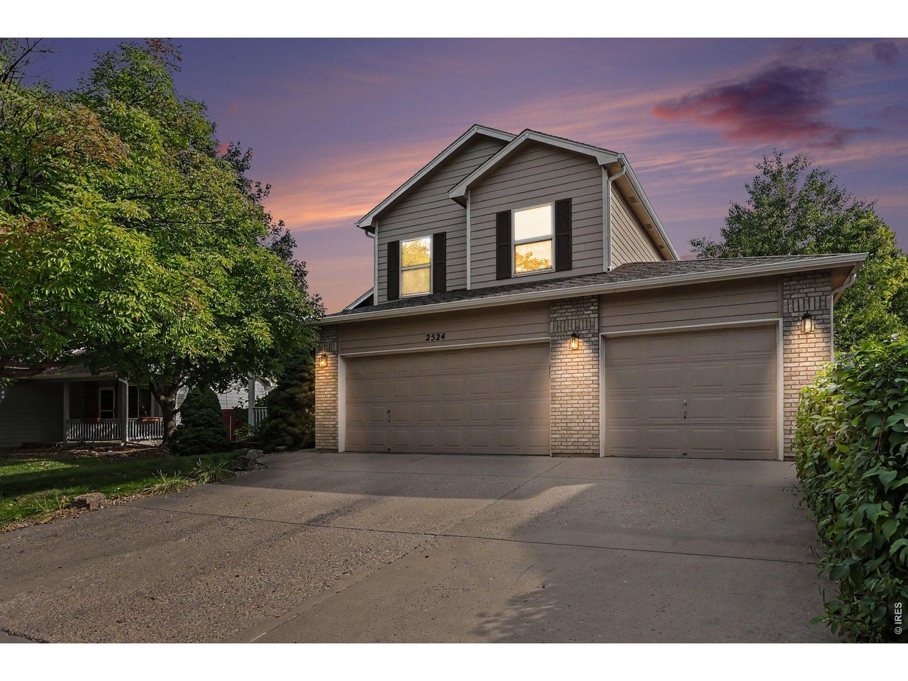 2524 Anemonie Dr — photo