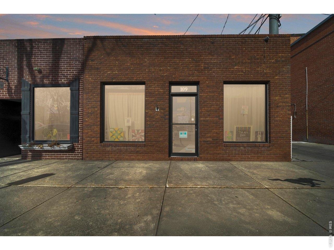 109-111 W Kiowa Ave — photo