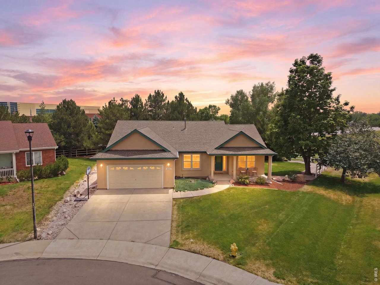 3926 Ridgeway Ct — photo