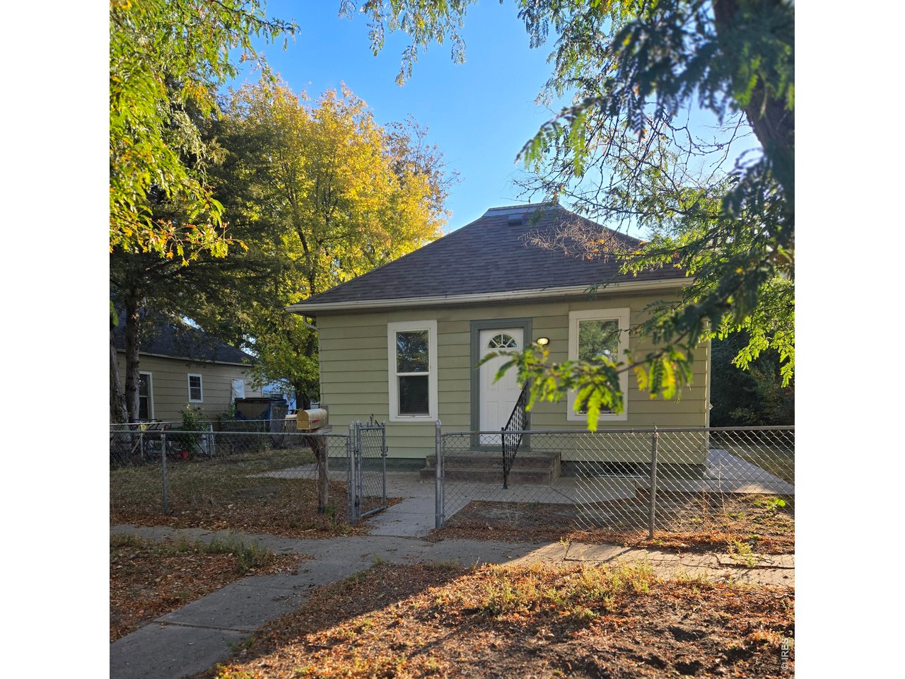 205 S Curtis St — photo