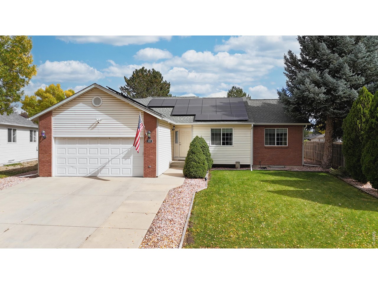 405 Trailwood Dr — photo