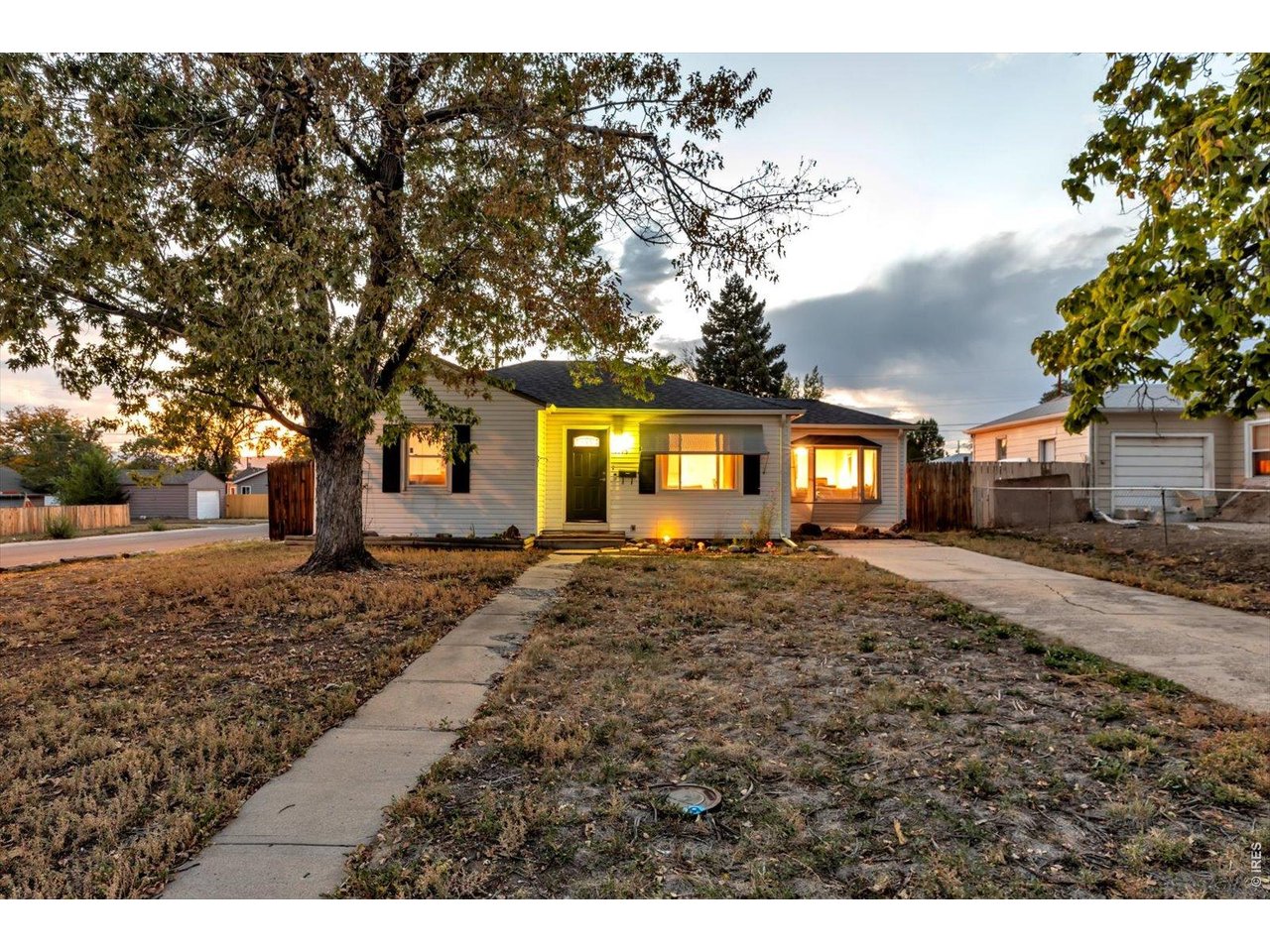 1195 S Winona Ct — photo