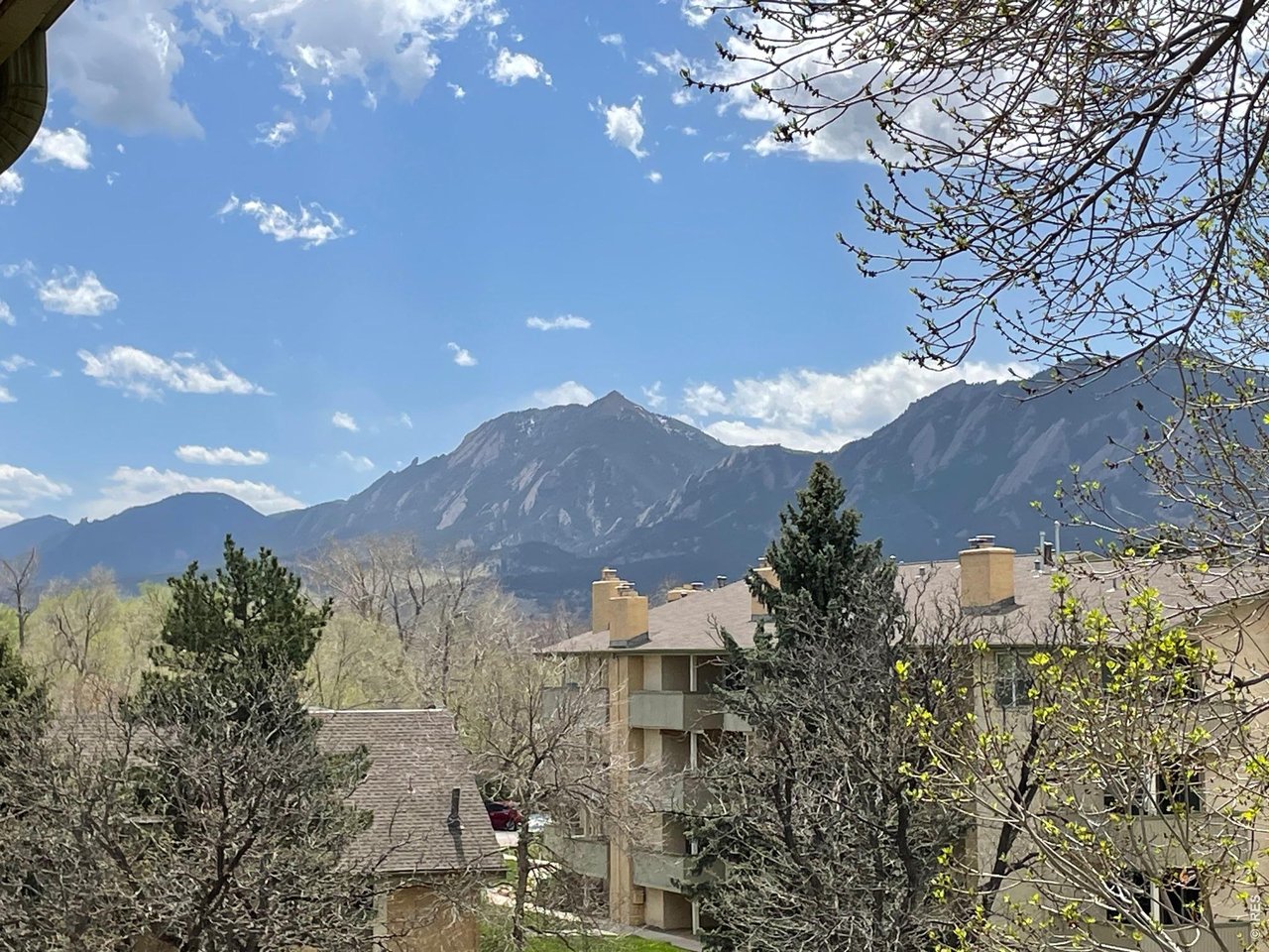 3035 Oneal Pkwy Unit V-33V — photo