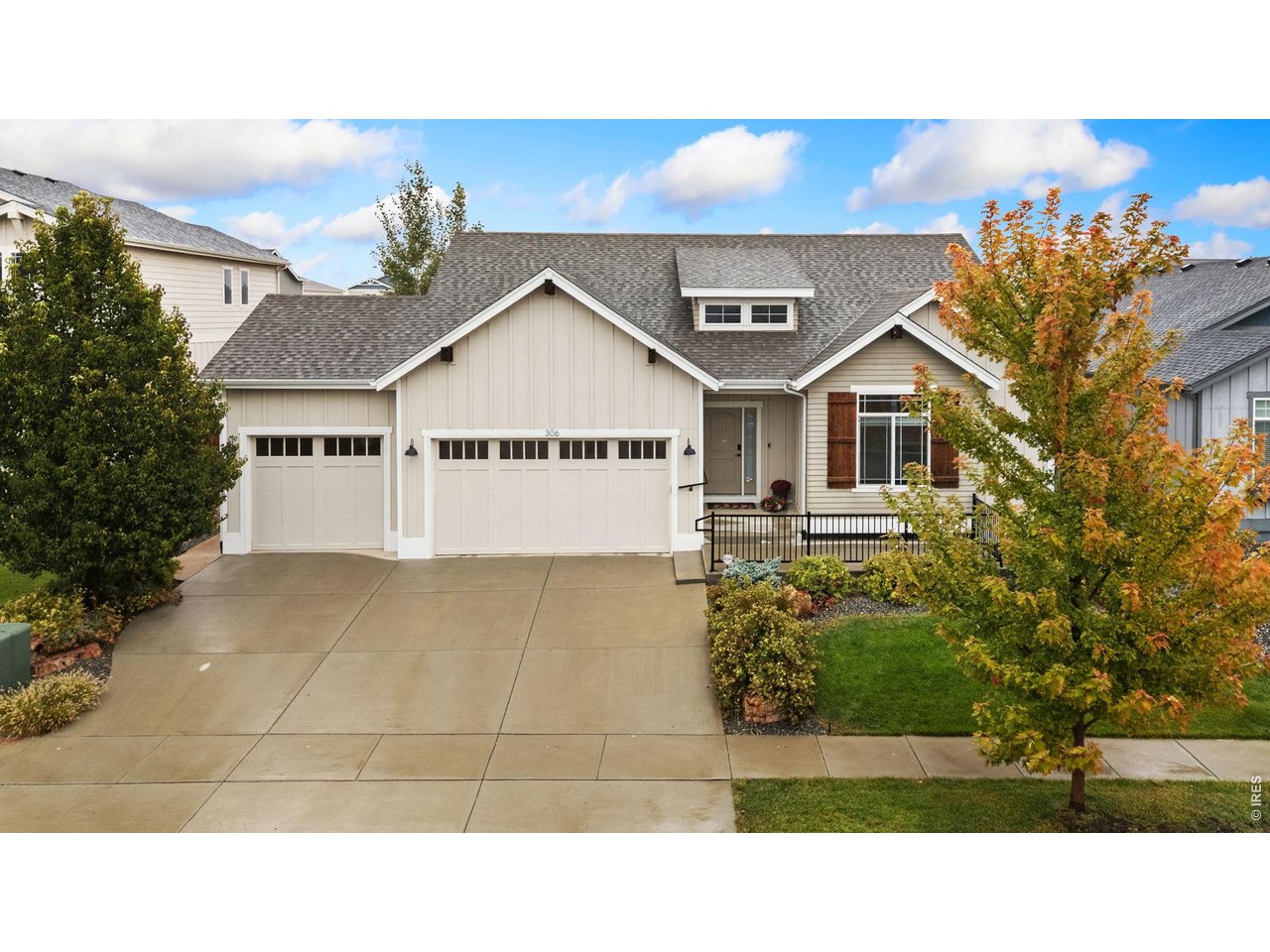 306 Dorothy Dr — photo
