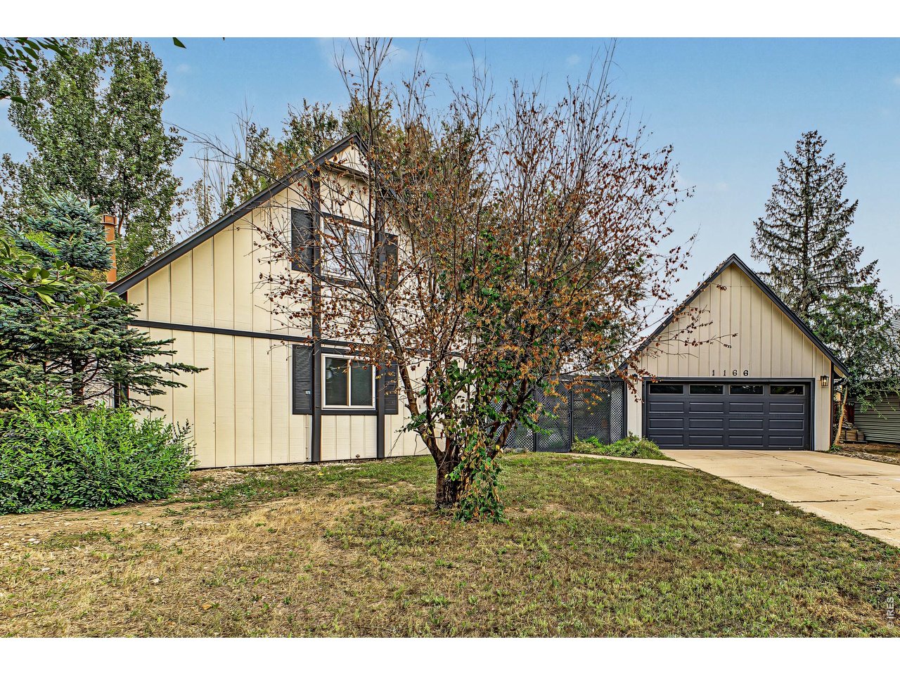 1166 Big Horn Ct — photo