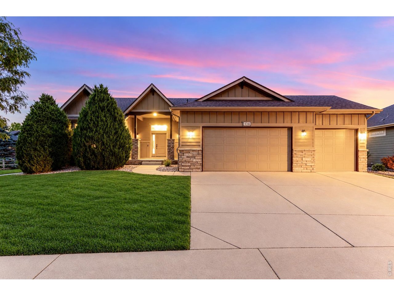 4746 Brenton Dr — photo