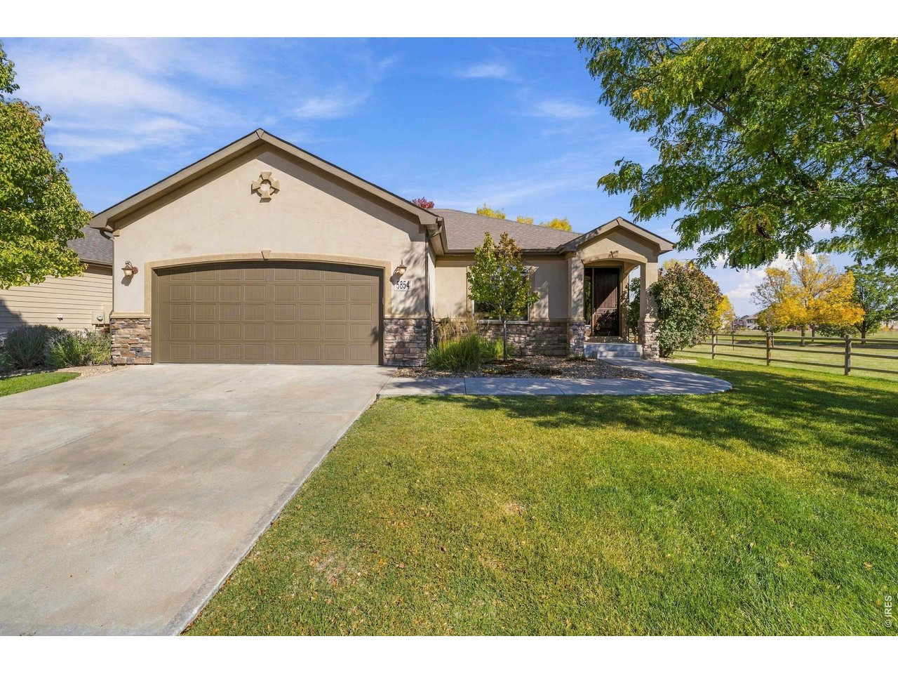 5854 Woodcliffe Dr — photo