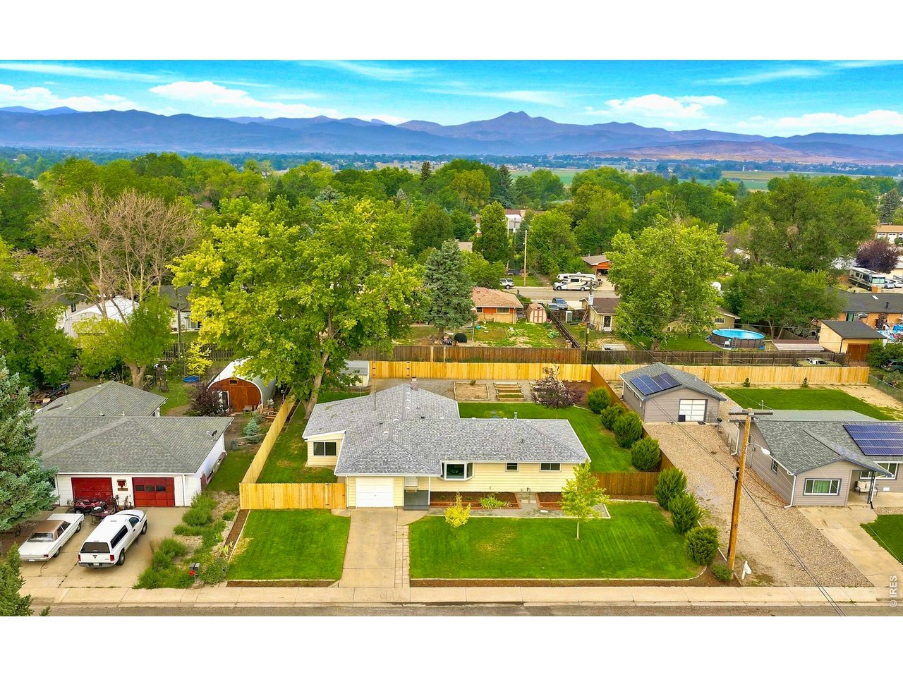 12721 Woodland Dr — photo