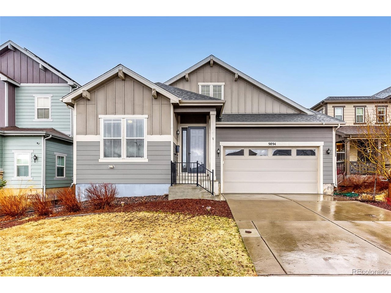 9894 Eagle River St — photo