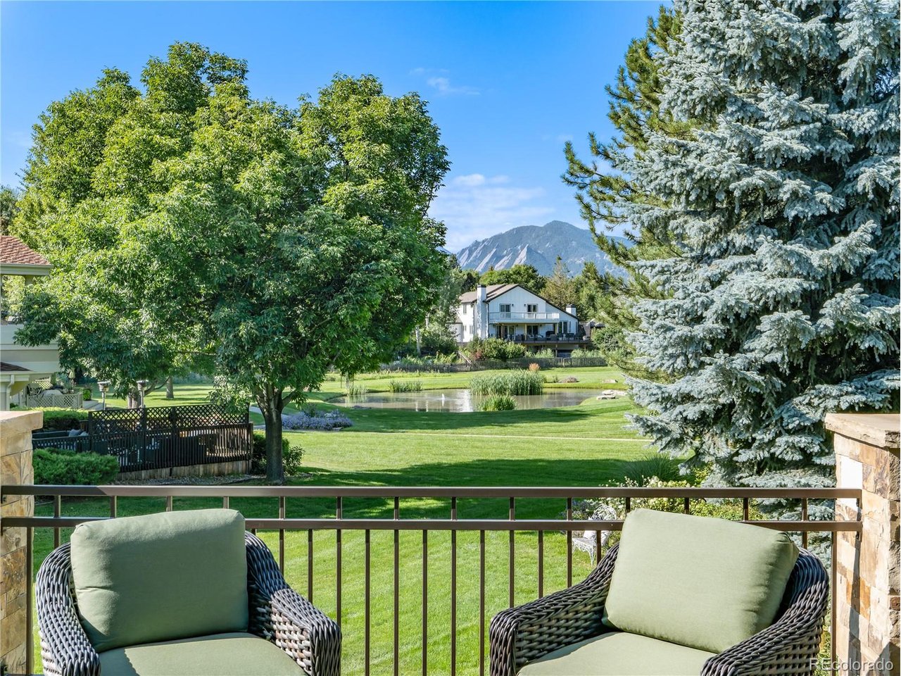 2512 Premier Pl — photo