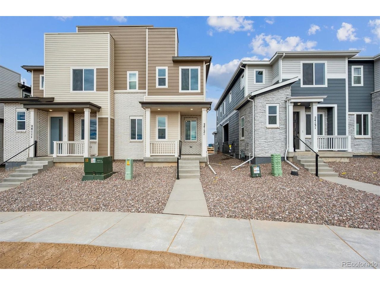 24121 E 30th Pl — photo