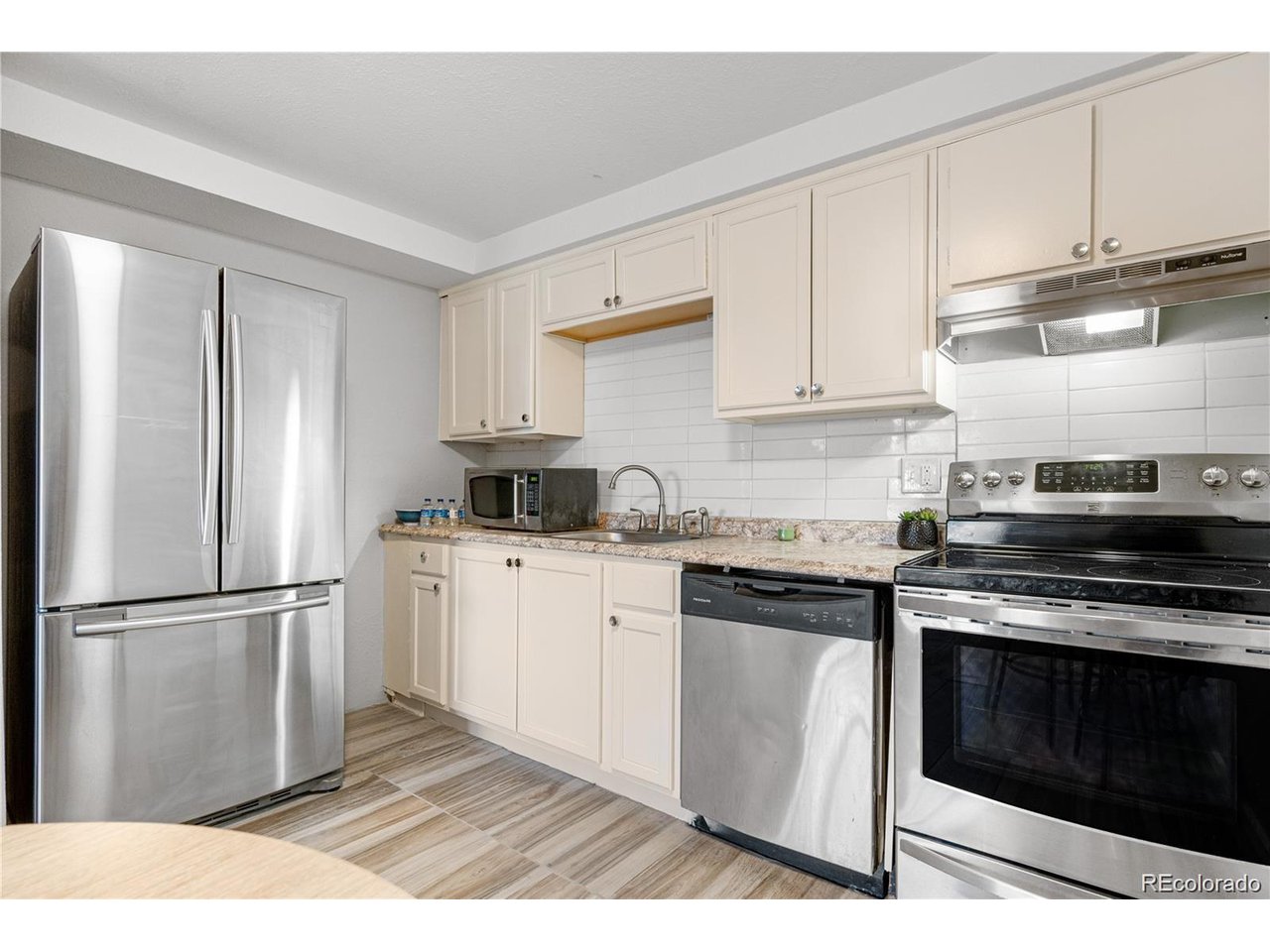 1304 S Parker Rd 359 — photo