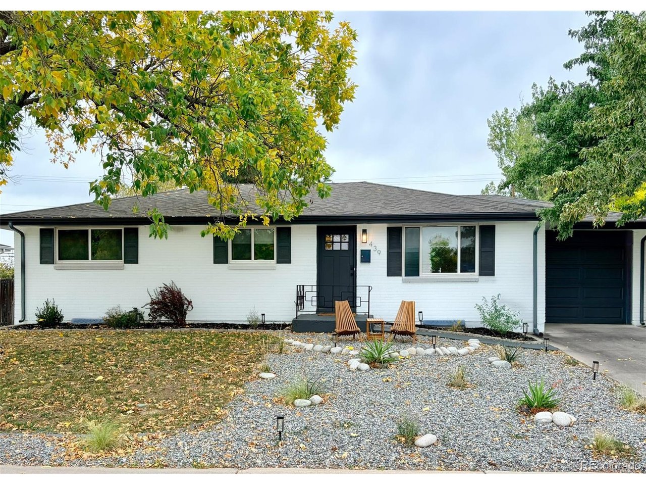 439 E Panama Dr — photo