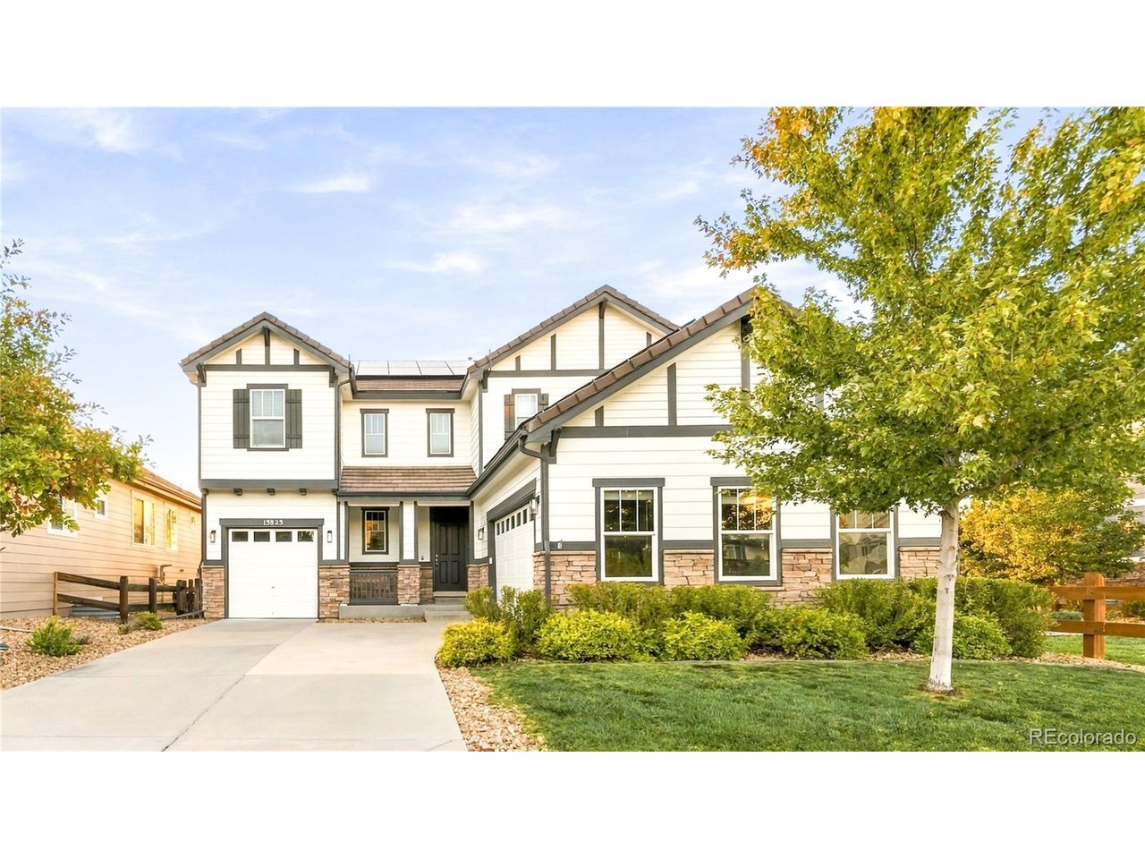 13823 Ashgrove Cir — photo